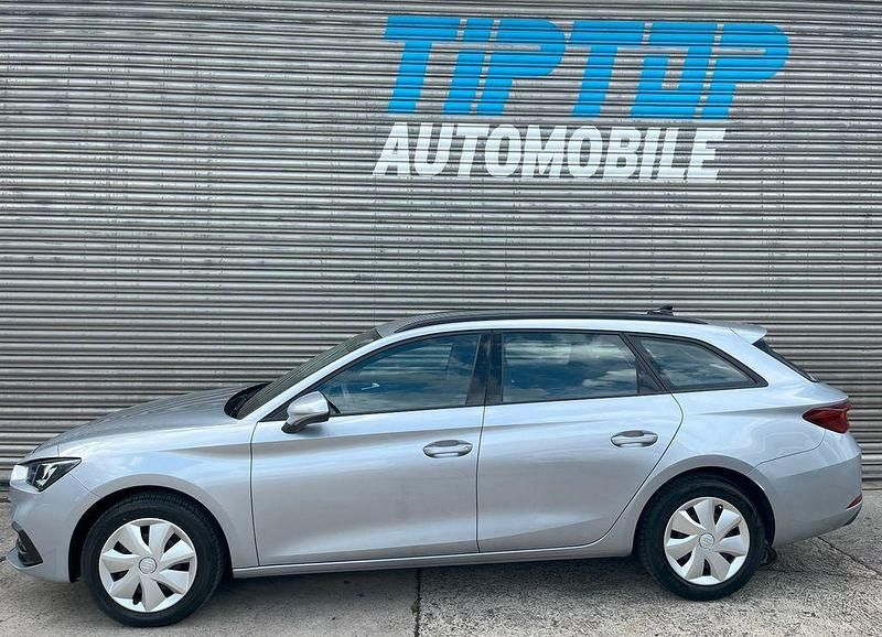 Gebraucht Seat Leon ST Reference 116 PS (85 kW) 2022 Florett(urban)silver Kombi