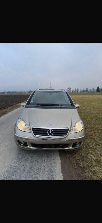 Gold Gebraucht 2005 Mercedes A150 Elegance Van / Kleinbus | 3.000 € (Guter Preis) - Bild 1/4