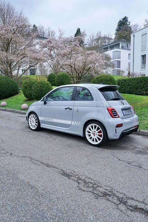Gebraucht Abarth 595 Esseesse 179 PS (131 kW) 2019 Grau Kleinwagen