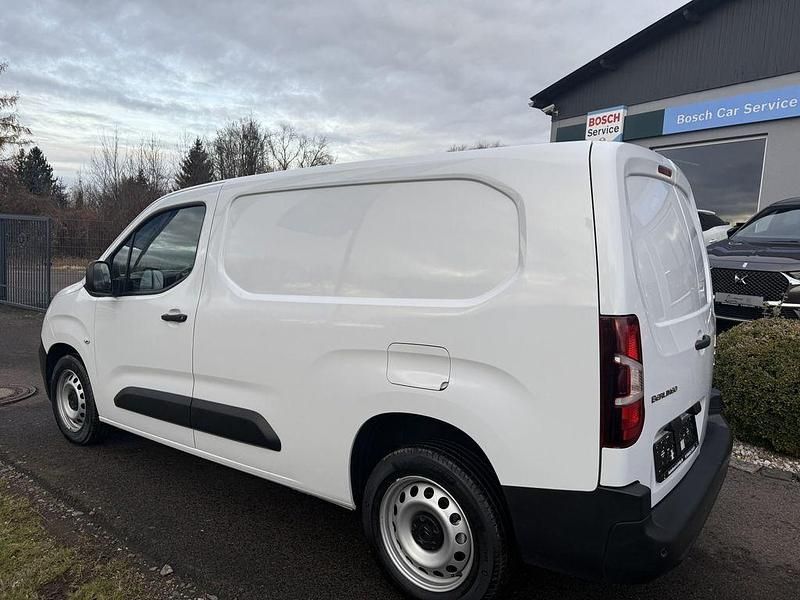 Gebraucht Citroën Berlingo 102 PS (75 kW) 2024 Weiß Van / Kleinbus