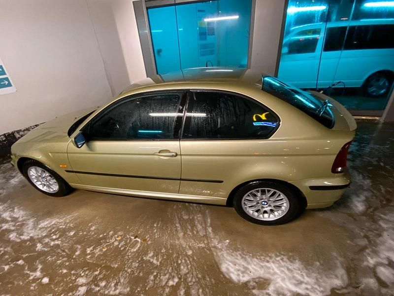 Gebraucht BMW 318 143 PS (105 kW) 2003 Grün Coupé