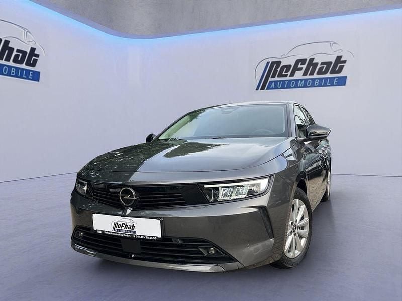 Grau Gebraucht 2024 Opel Astra Enjoy Kombi | 15.300 € - Bild 1/4