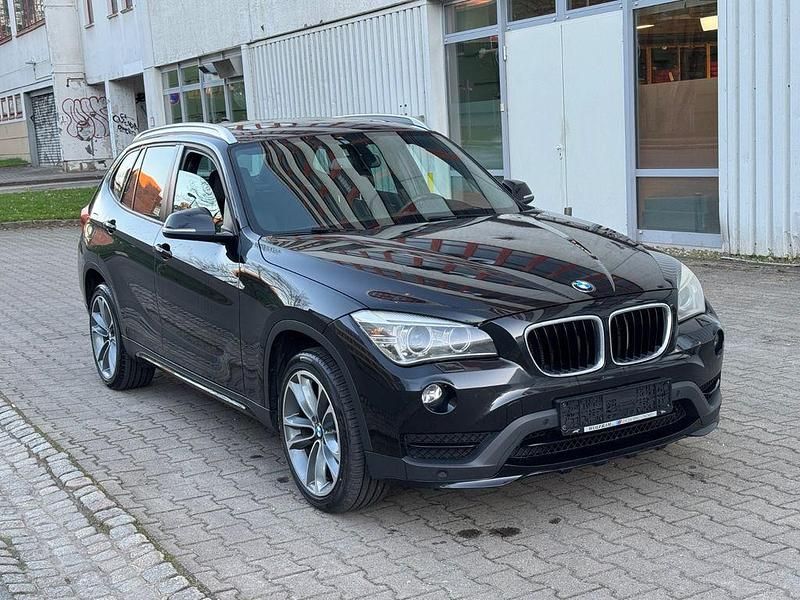 Gebraucht BMW X1 Sport Line 184 PS (135 kW) 2014 Schwarz SUV
