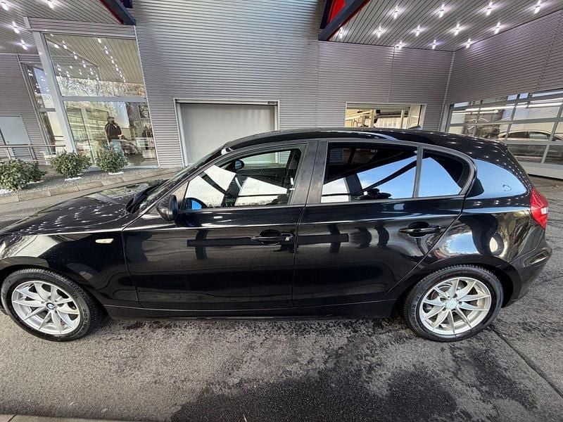 Gebraucht BMW 118 Performance 143 PS (105 kW) 2008 Schwarz Kleinwagen
