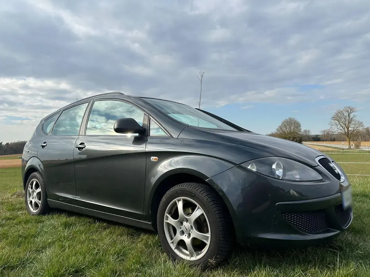 Gebraucht Seat Altea XL 102 PS (75 kW) 2008 Grau Van / Kleinbus