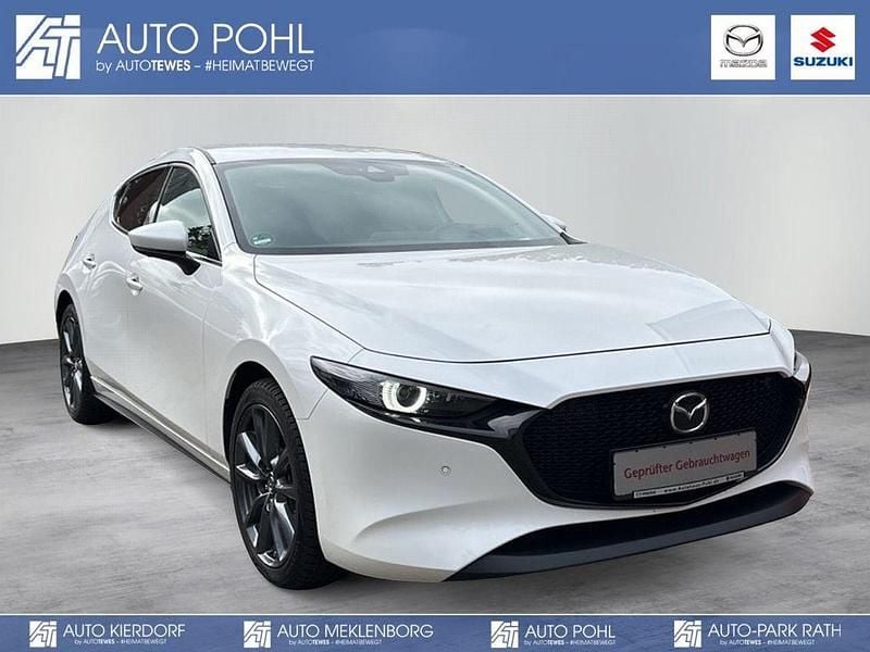 Snowflake white Gebraucht 2022 Mazda 3 Limousine | 20.785 € (Guter Preis) - Bild 1/4