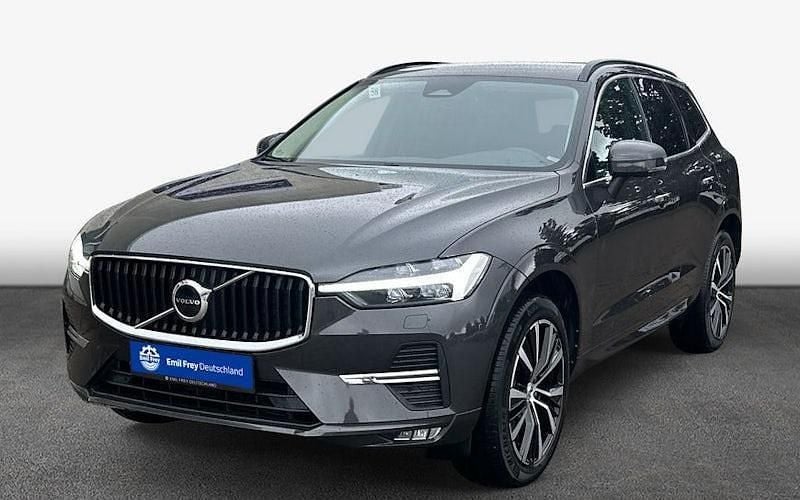 Platinum grey metallic Gebraucht 2023 Volvo XC60 Core SUV | 33.430 € (Superpreis) - Bild 1/4