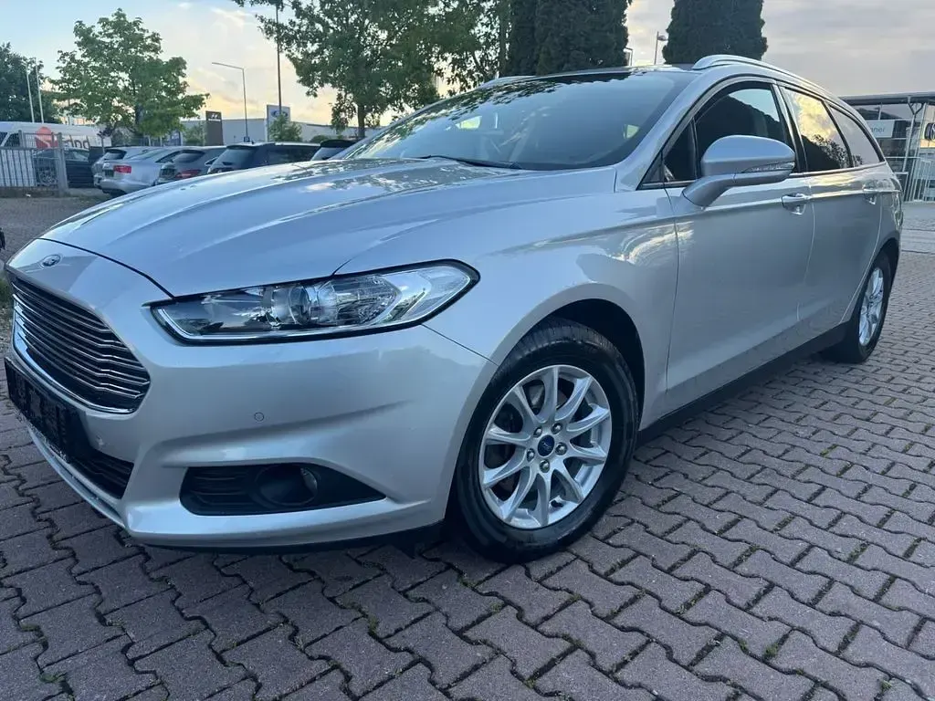Gebraucht Ford Mondeo Business Edition 150 PS (110 kW) 2018 Silber Limousine
