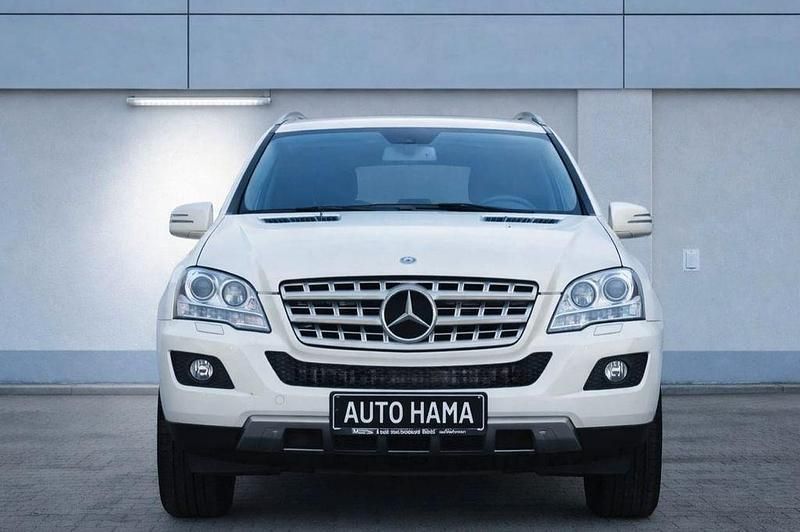Gebraucht Mercedes ML350 231 PS (169 kW) 2010 Weiß SUV