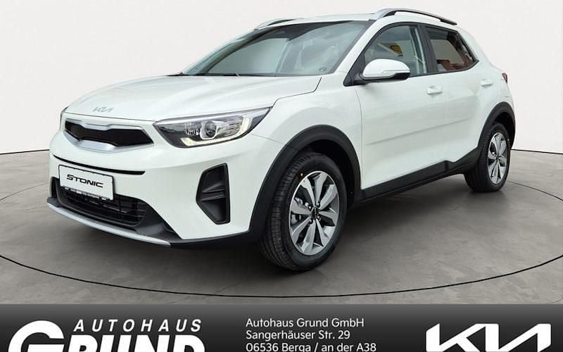 Weiß Neu 2025 Kia Stonic Vision SUV | 19.990 € (Fairer Preis) - Bild 1/4
