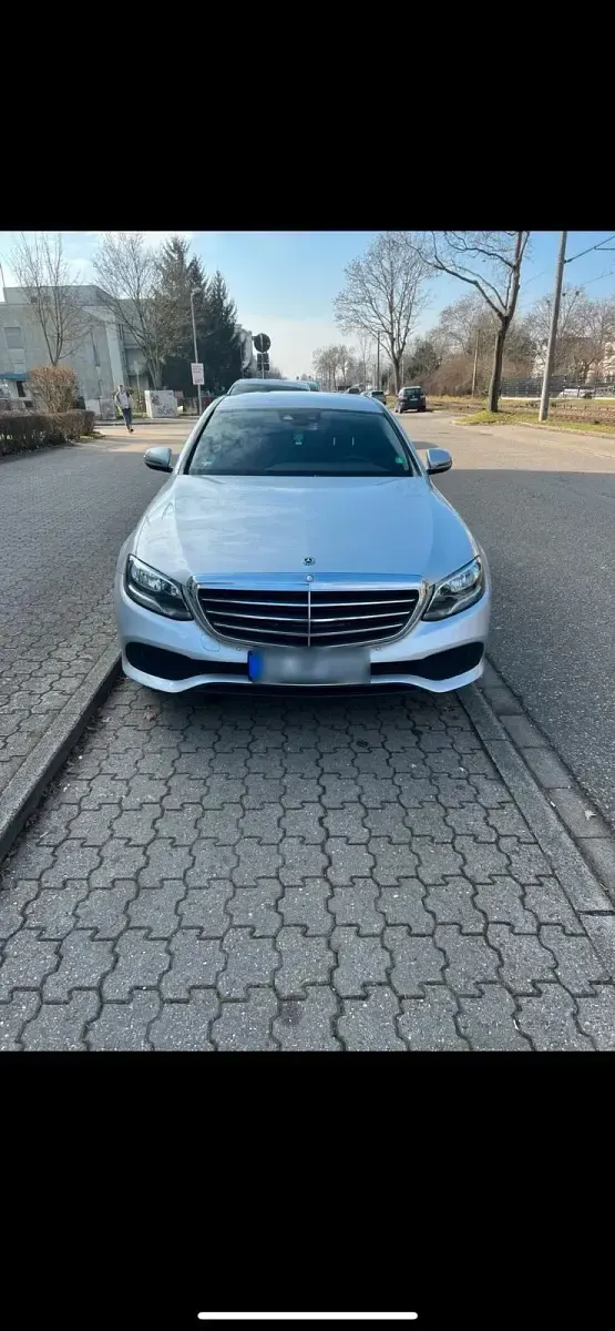Occasion Mercedes E220 194 ch (142 kW) 2016 Argent Berline