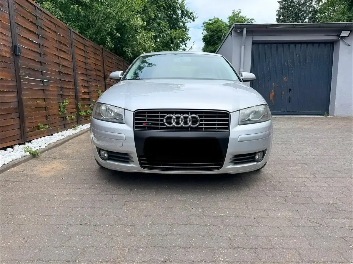 Gebraucht Audi A3 Ambiente 102 PS (75 kW) 2004 Silber Kleinwagen