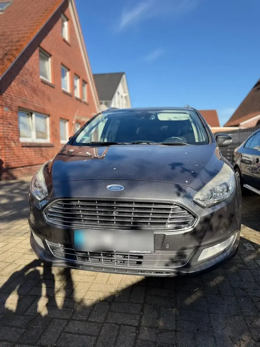 Second-hand Ford Galaxy 180 CP (132 kW) 2016 Gri Monovolum