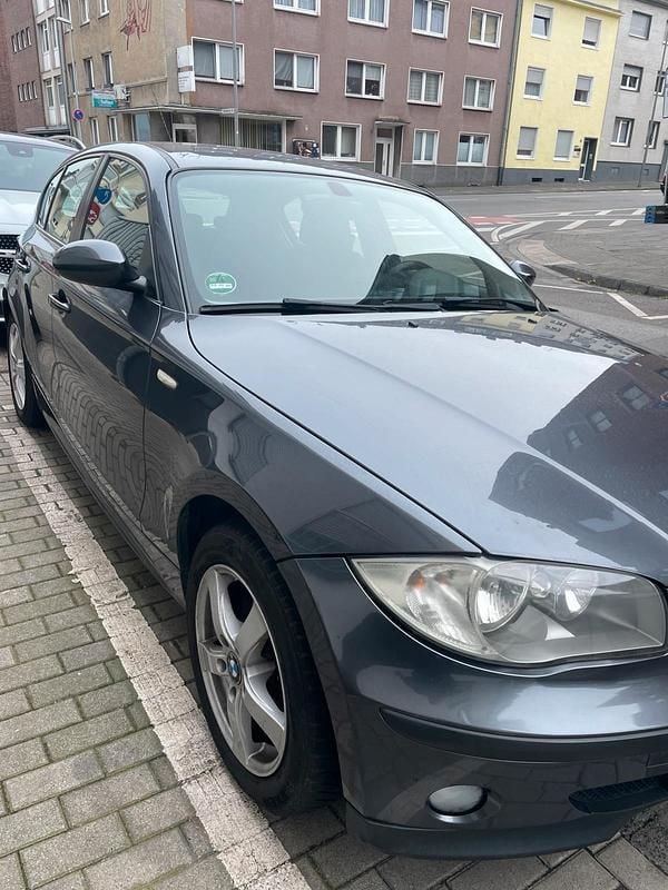 Gebraucht BMW 116 115 PS (84 kW) 2006 Grau Kleinwagen