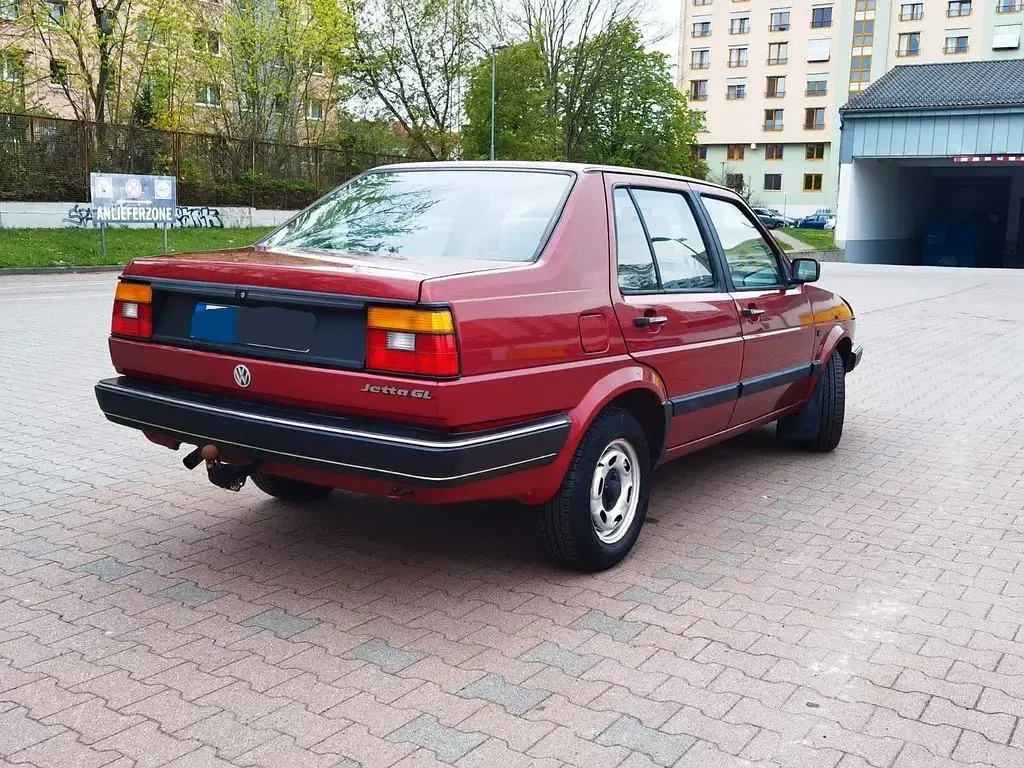 Gebraucht VW Jetta 90 PS (66 kW) 1988 Rot Limousine