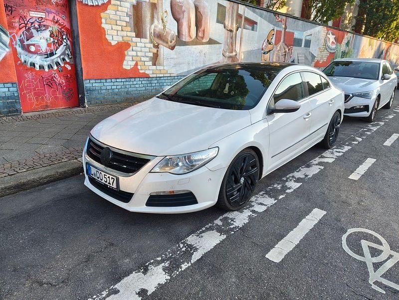 Weiß Gebraucht 2009 VW CC Individual Limousine | 6.873 € (Fairer Preis) - Bild 1/4