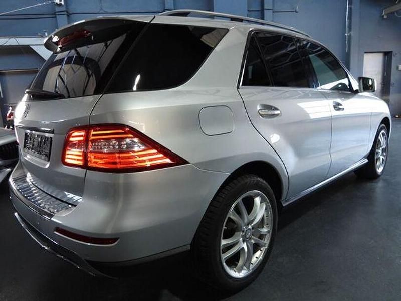 Gebraucht Mercedes ML350 258 PS (189 kW) 2014 Silber SUV