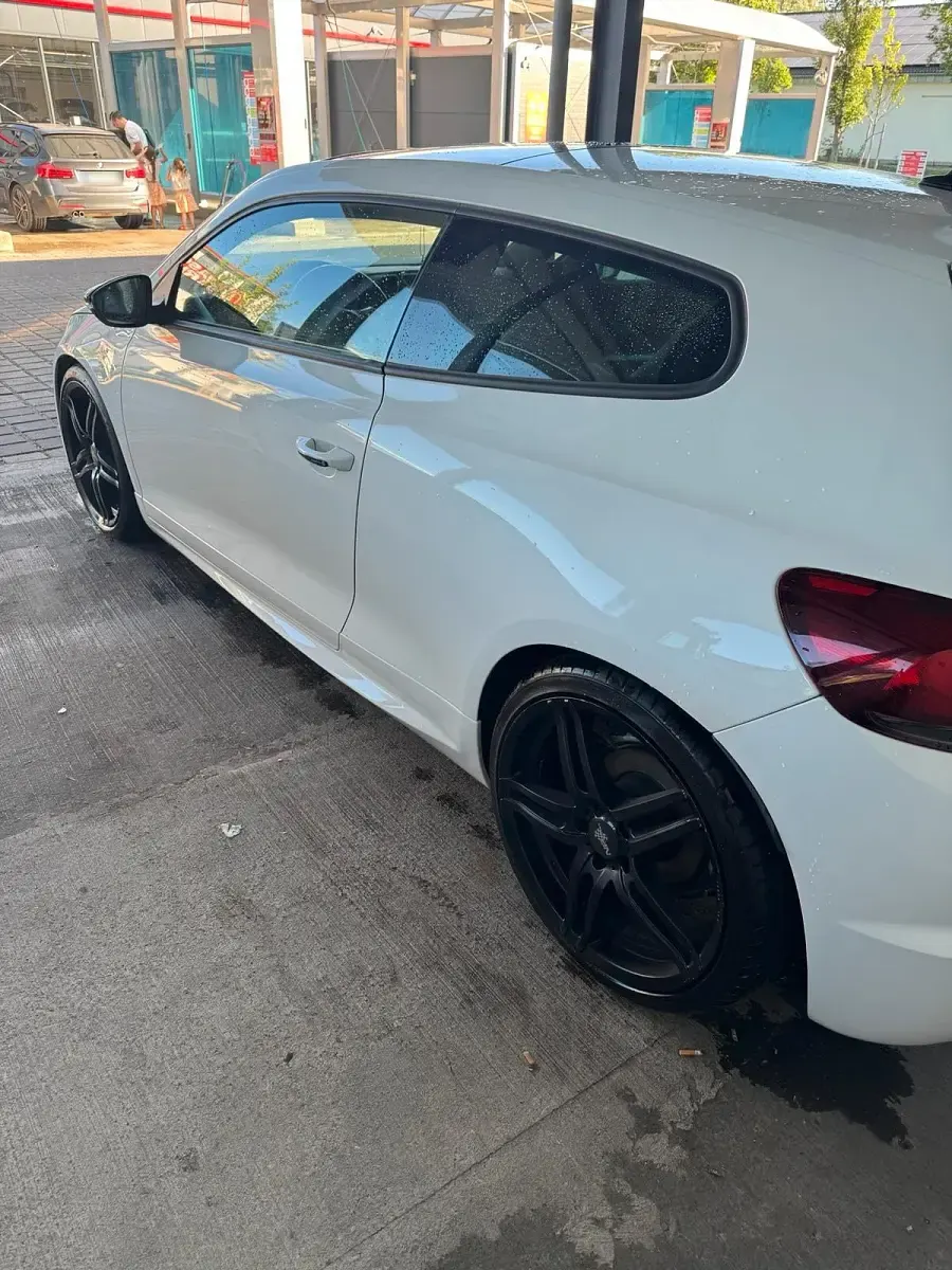 Gebraucht VW Scirocco 160 PS (117 kW) 2012 Weiß Coupé
