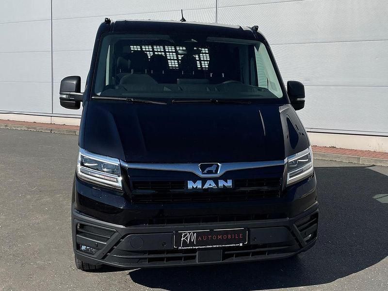 Neu MAN TGE 177 PS (130 kW) 2025 Schwarz Van