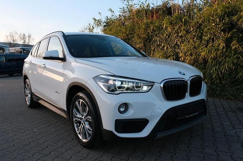 Gebraucht BMW X1 Advantage 150 PS (110 kW) 2015 Weiß SUV