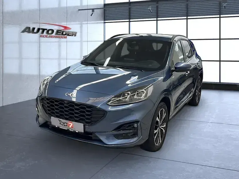 Gebraucht Ford Kuga ST-Line X 225 PS (165 kW) 2022 Chromablau (metallic) SUV