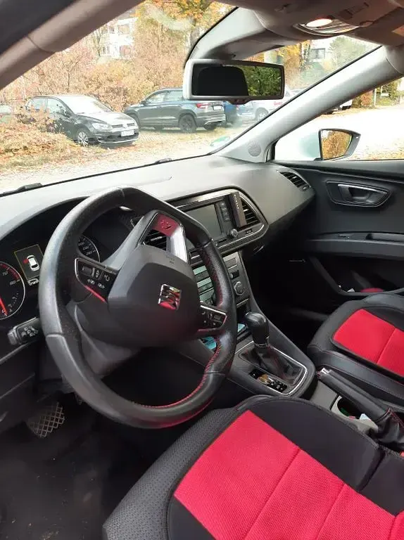 Gebraucht Seat Leon FR 179 PS (131 kW) 2015 Weiß Limousine