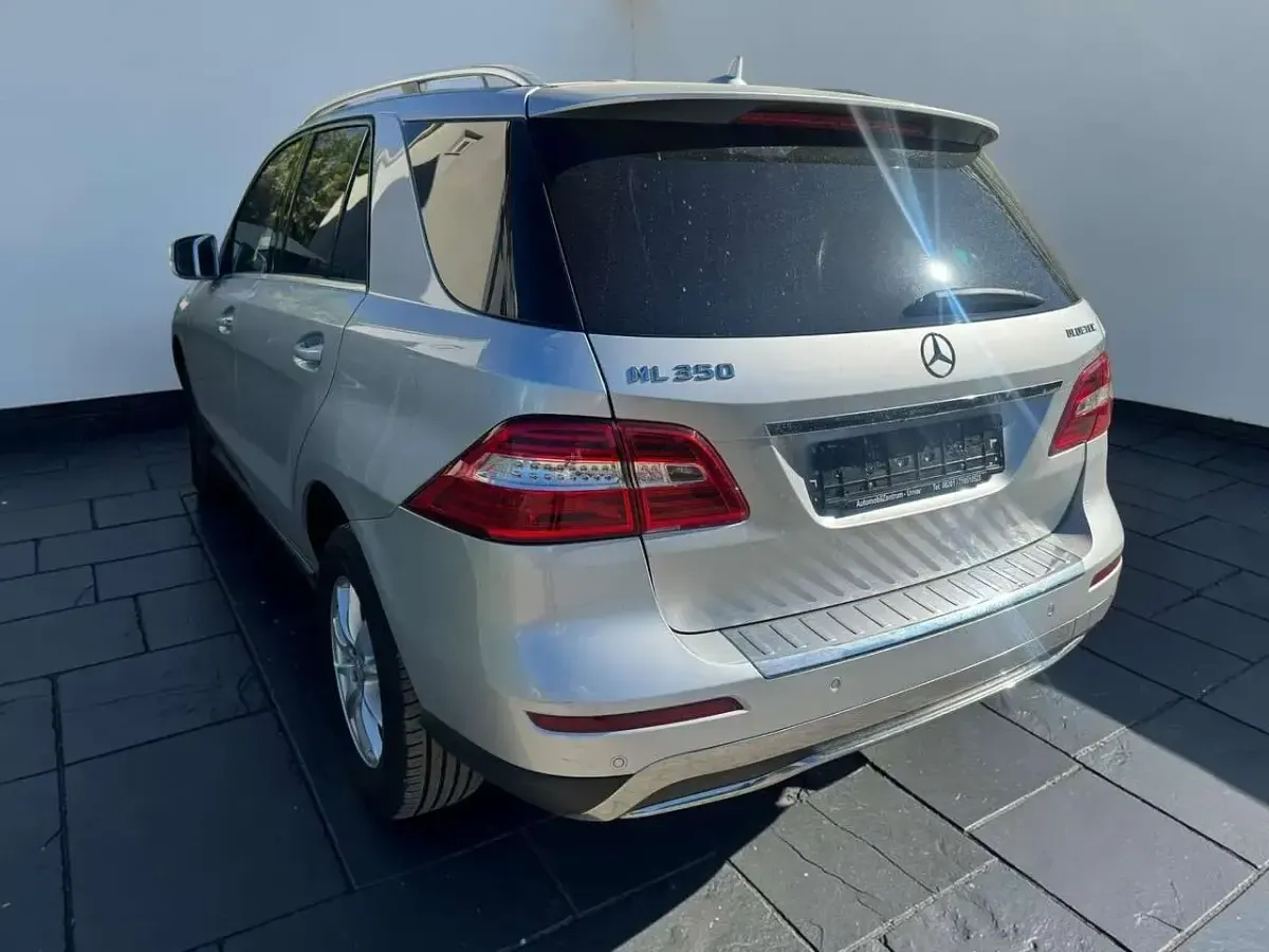 Gebraucht Mercedes ML350 258 PS (189 kW) 2012 Silber SUV