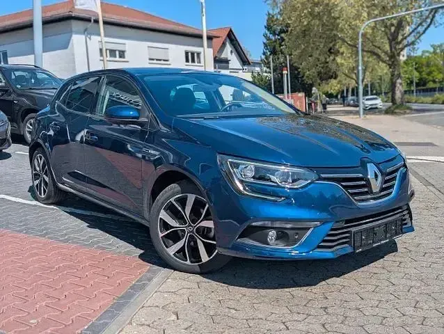 Gebraucht Renault Mégane IV 140 PS (102 kW) 2020 Blau Limousine