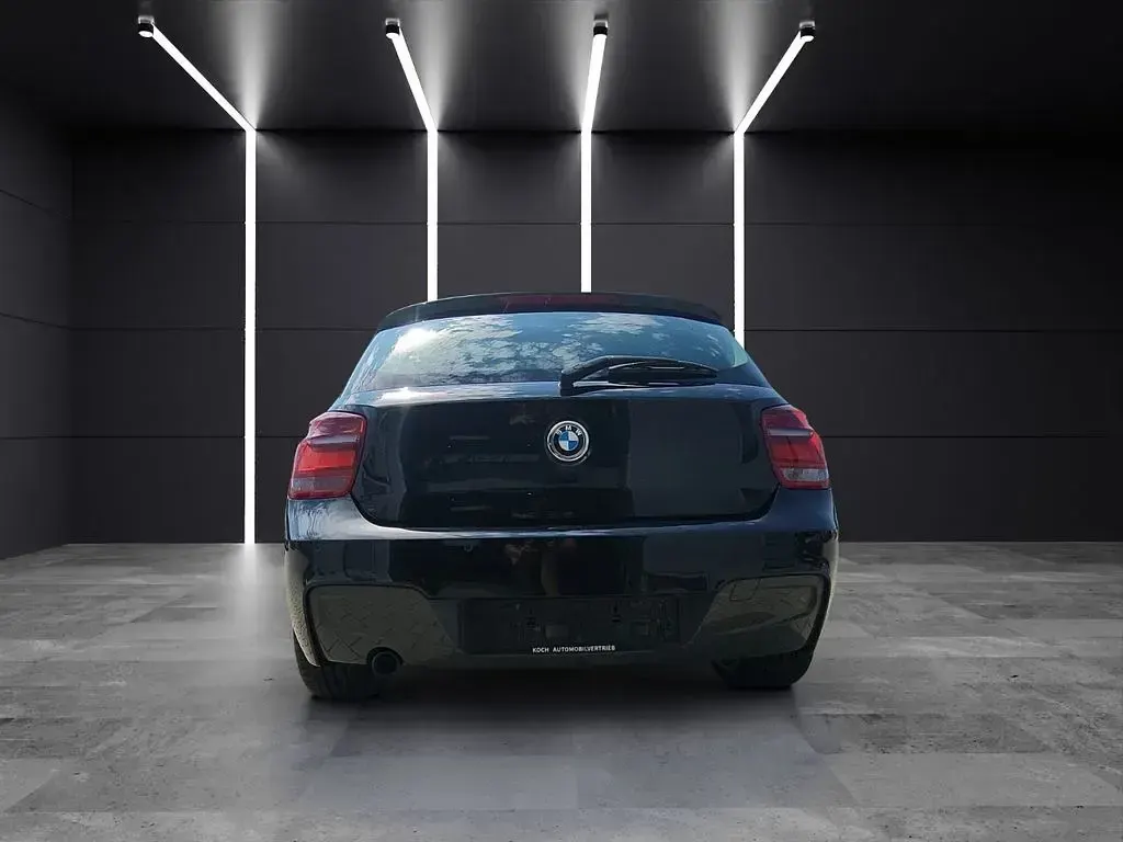 Gebraucht BMW 114 M Sport 102 PS (75 kW) 2015 Schwarz Kleinwagen