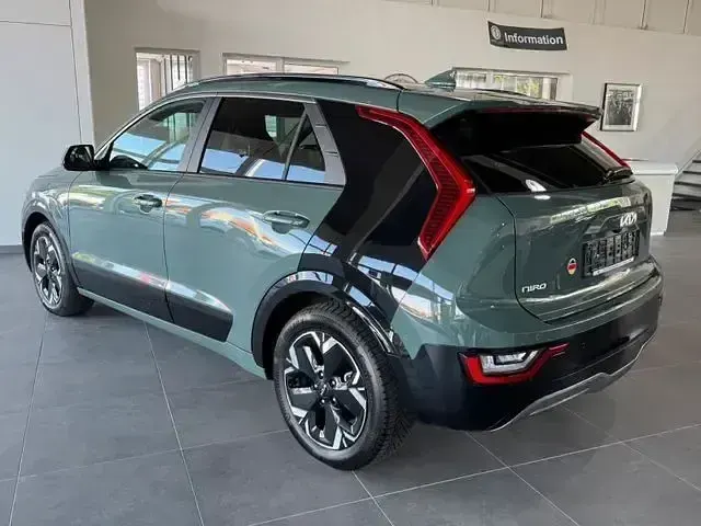 Gebraucht Kia e-Niro Inspiration 150 kW (204 PS) 2023 Grün SUV