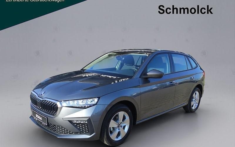 Grau Gebraucht 2025 Skoda Scala Essence Kleinwagen | 20.290 € (Fairer Preis) - Bild 1/4