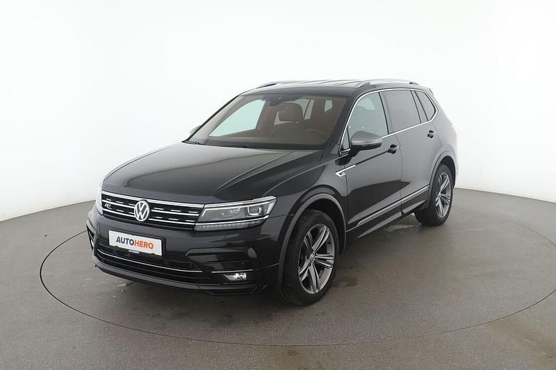 Schwarz Gebraucht 2019 VW Tiguan Allspace Comfortline SUV | 25.880 € (Fairer Preis) - Bild 1/3