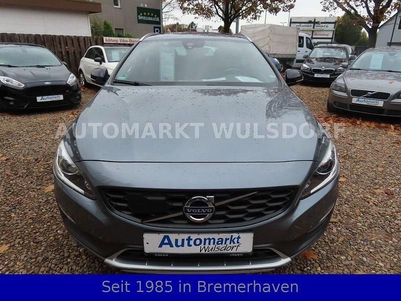 Gebraucht Volvo V60 190 PS (139 kW) 2016 Grau Kombi