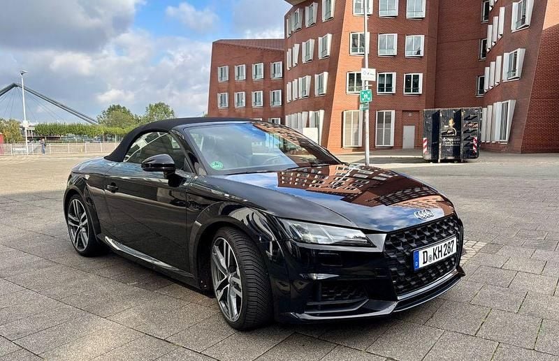 Schwarz Gebraucht 2021 Audi TT Roadster Sport Cabrio | 32.200 € (Superpreis) - Bild 1/4