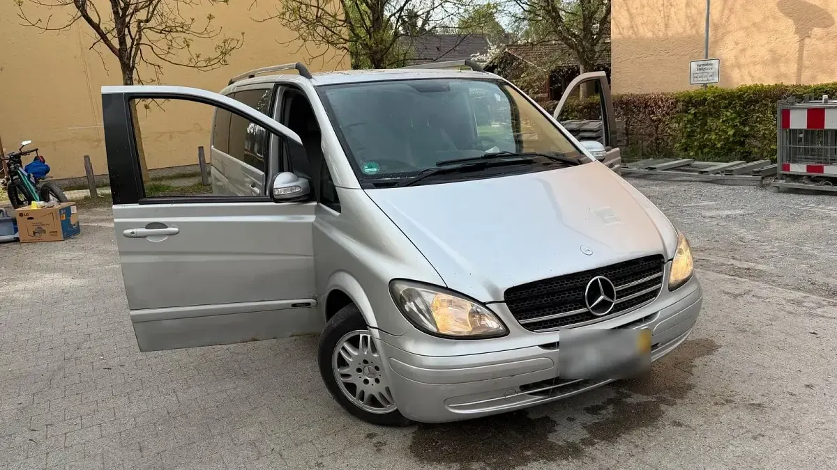 Gebraucht Mercedes Viano 150 PS (110 kW) 2005 Grau Van / Kleinbus