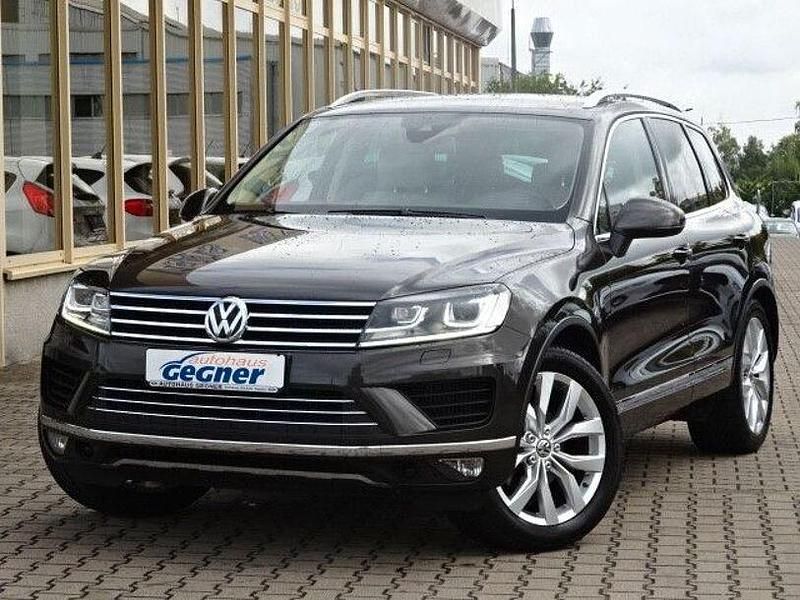Gebraucht VW Touareg 262 PS (192 kW) 2015 Schwarz SUV