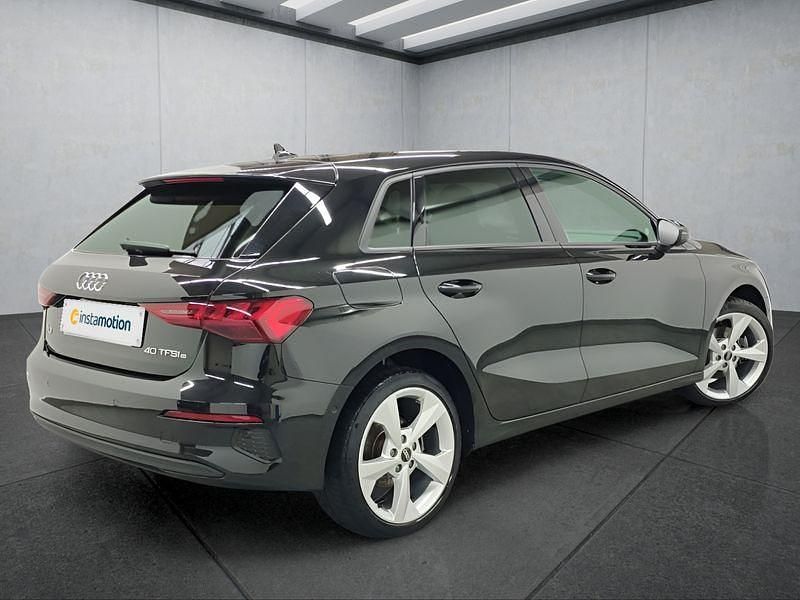Gebraucht Audi A3 Sportback e-tron 204 PS (150 kW) 2024 Schwarz Kleinwagen