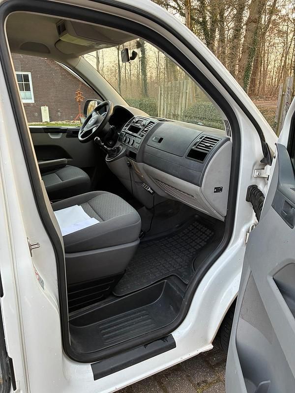 Gebraucht VW T5 140 PS (102 kW) 2011 Weiß Van