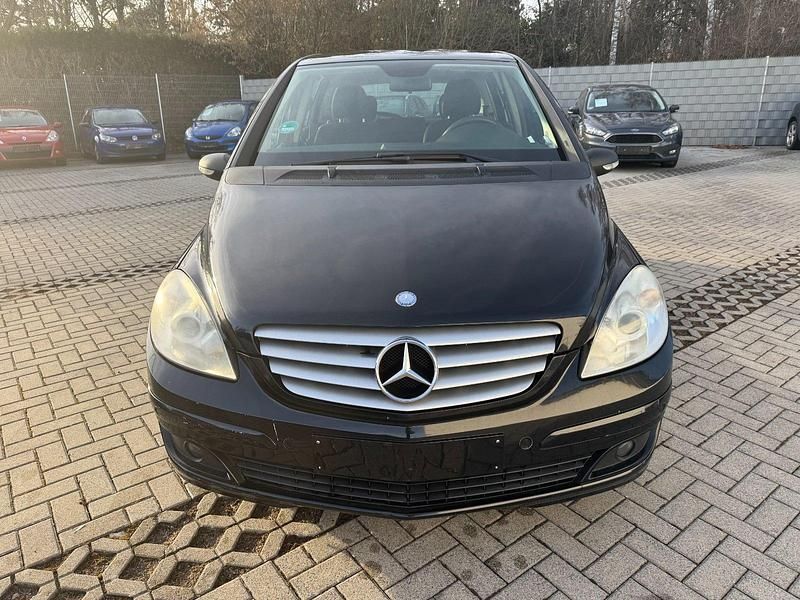 Gebraucht Mercedes B180 109 PS (80 kW) 2007 Schwarz Van / Kleinbus