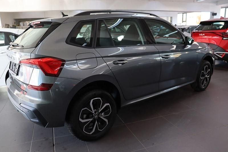 Neu Skoda Kamiq Selection 150 PS (110 kW) 2025 Grau SUV