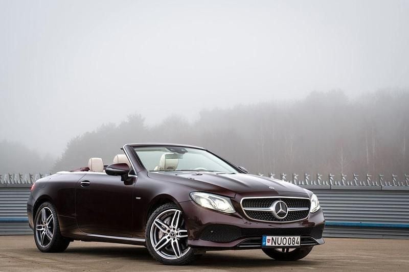 Rot Gebraucht 2018 Mercedes E400 Edition Cabrio | 38.000 € (Superpreis) - Bild 1/4