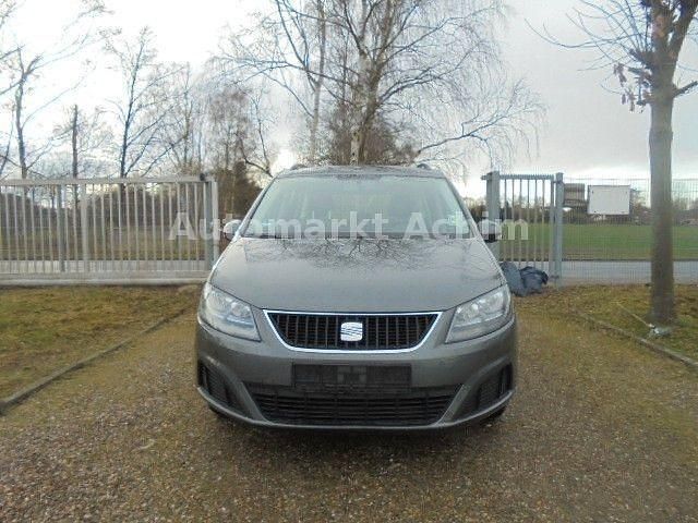 Gebraucht Seat Alhambra Reference 140 PS (102 kW) 2012 Grau Van / Kleinbus