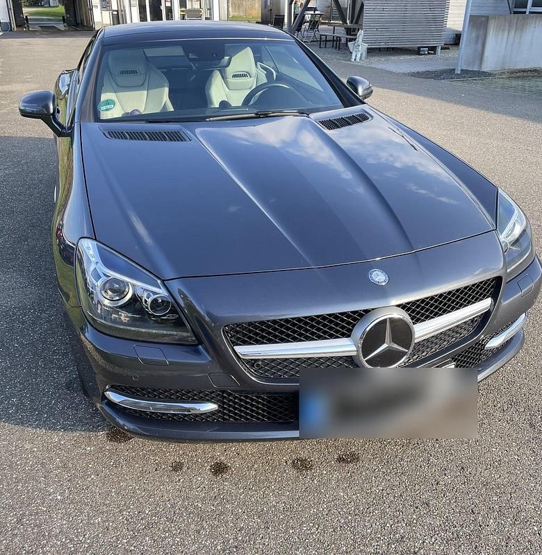 Grau Gebraucht 2014 Mercedes SLK250 Cabrio | 20.000 € (Fairer Preis) - Bild 1/4