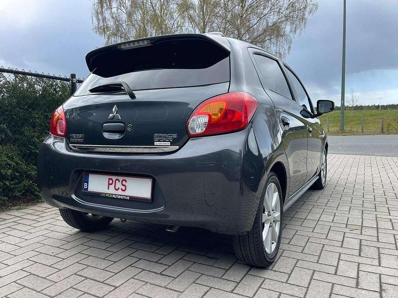 Gebraucht Mitsubishi Space Star 80 PS (58 kW) 2014 Grau Van / Kleinbus