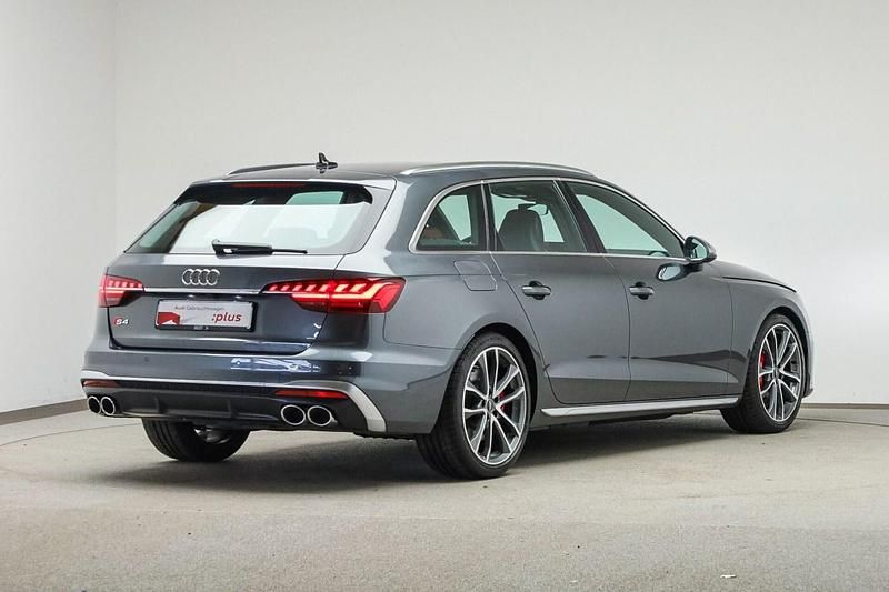 Gebraucht Audi S4 Ambiente 341 PS (250 kW) 2023 Daytonagrau perleffekt (metallic) Kombi