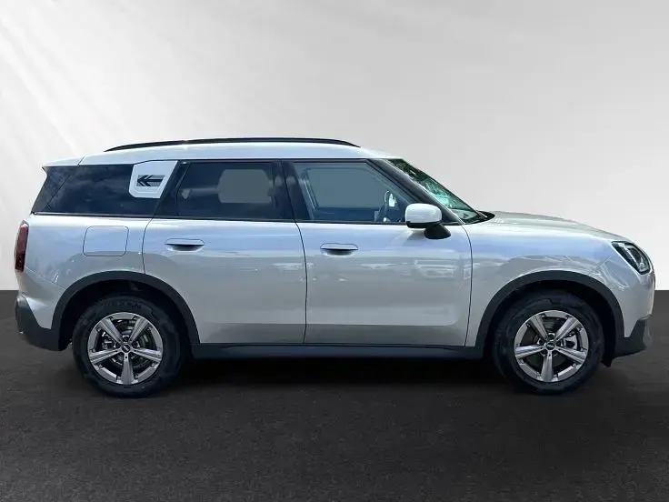 Gebraucht Mini Countryman 170 PS (125 kW) 2025 Melting silver SUV