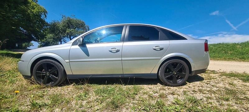 Gebraucht Opel Vectra GTS 155 PS (114 kW) 2005 Silber Limousine