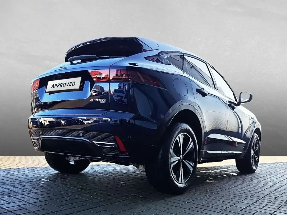 Second-hand Jaguar E-Pace R-Dynamic 313 CP (230 kW) 2021 Albastru SUV