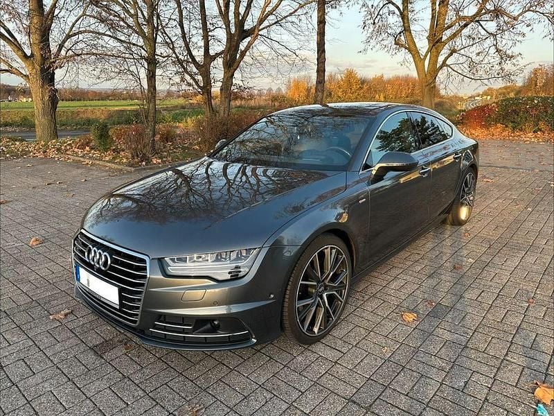 Grau Gebraucht 2015 Audi A7 Sportback S-Line Kleinwagen | 19.000 € (Superpreis) - Bild 1/4