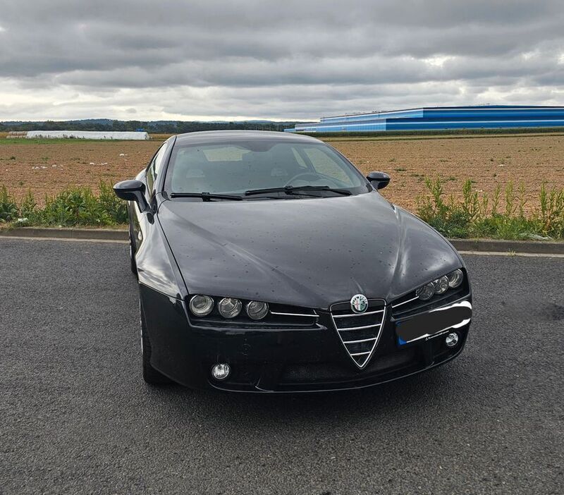 Schwarz Gebraucht 2011 Alfa Romeo Brera Coupé | 10.900 € (Superpreis) - Bild 1/4